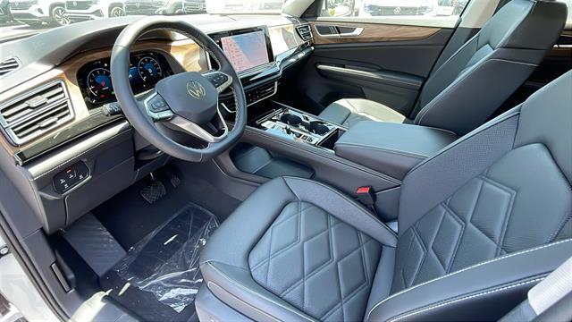2025 Volkswagen Atlas SE Corona CA