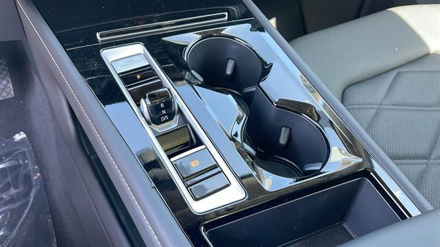 2025 Volkswagen Atlas SE Corona CA