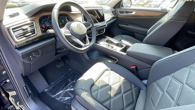 2025 Volkswagen Atlas SE Corona CA
