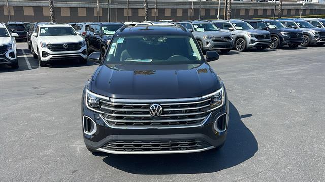 2025 Volkswagen Atlas SE Corona CA