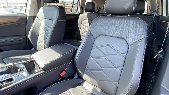 2025 Volkswagen Atlas SE Corona CA