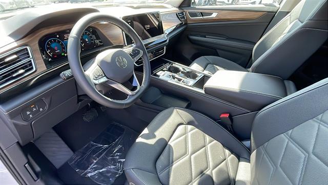 2025 Volkswagen Atlas SE Corona CA
