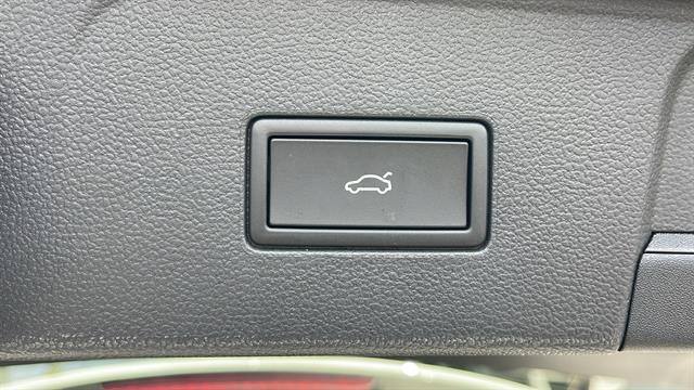 2025 Volkswagen Atlas SE Corona CA