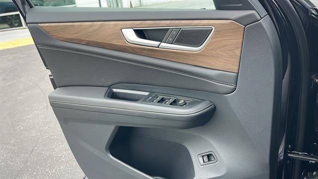 2025 Volkswagen Atlas SE Corona CA
