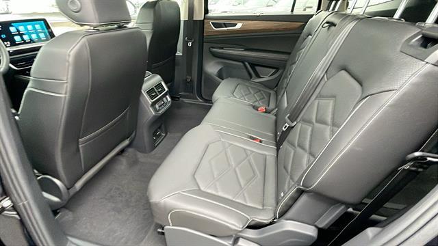 2025 Volkswagen Atlas SE Corona CA