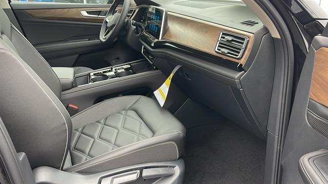 2025 Volkswagen Atlas SE Corona CA