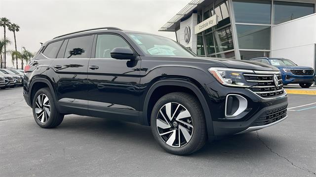 2025 Volkswagen Atlas SE Corona CA