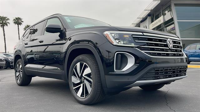 2025 Volkswagen Atlas SE Corona CA