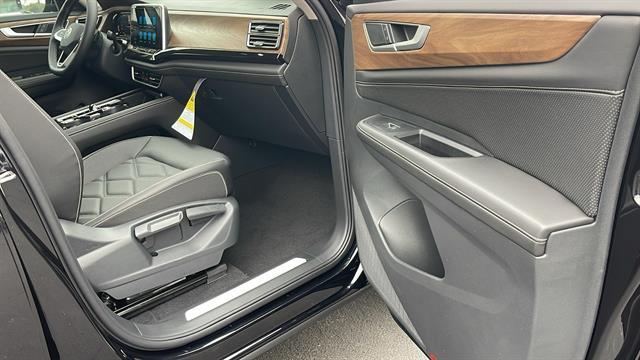 2025 Volkswagen Atlas SE Corona CA