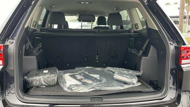 2025 Volkswagen Atlas SE Corona CA