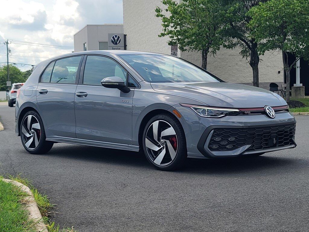 2025 Volkswagen Golf GTI 2.0T S