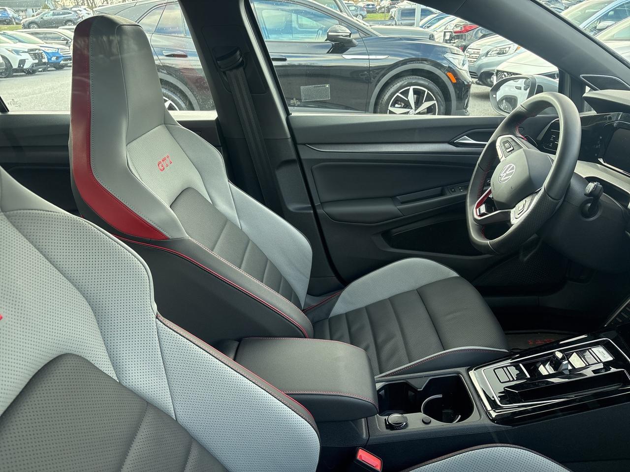 2025 Volkswagen Golf GTI 2.0T SE Hagerstown MD