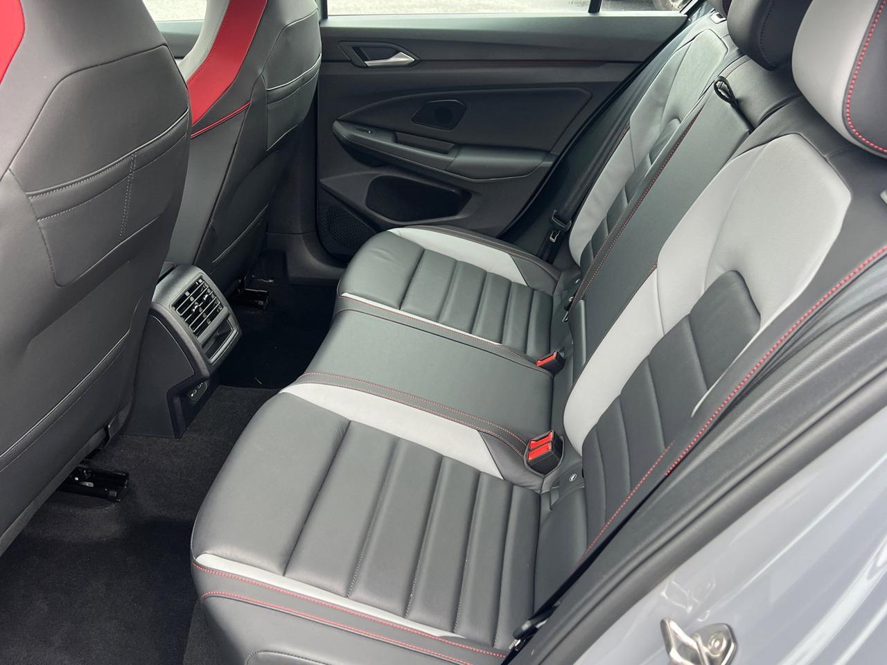 2025 Volkswagen Golf GTI 2.0T SE Hagerstown MD