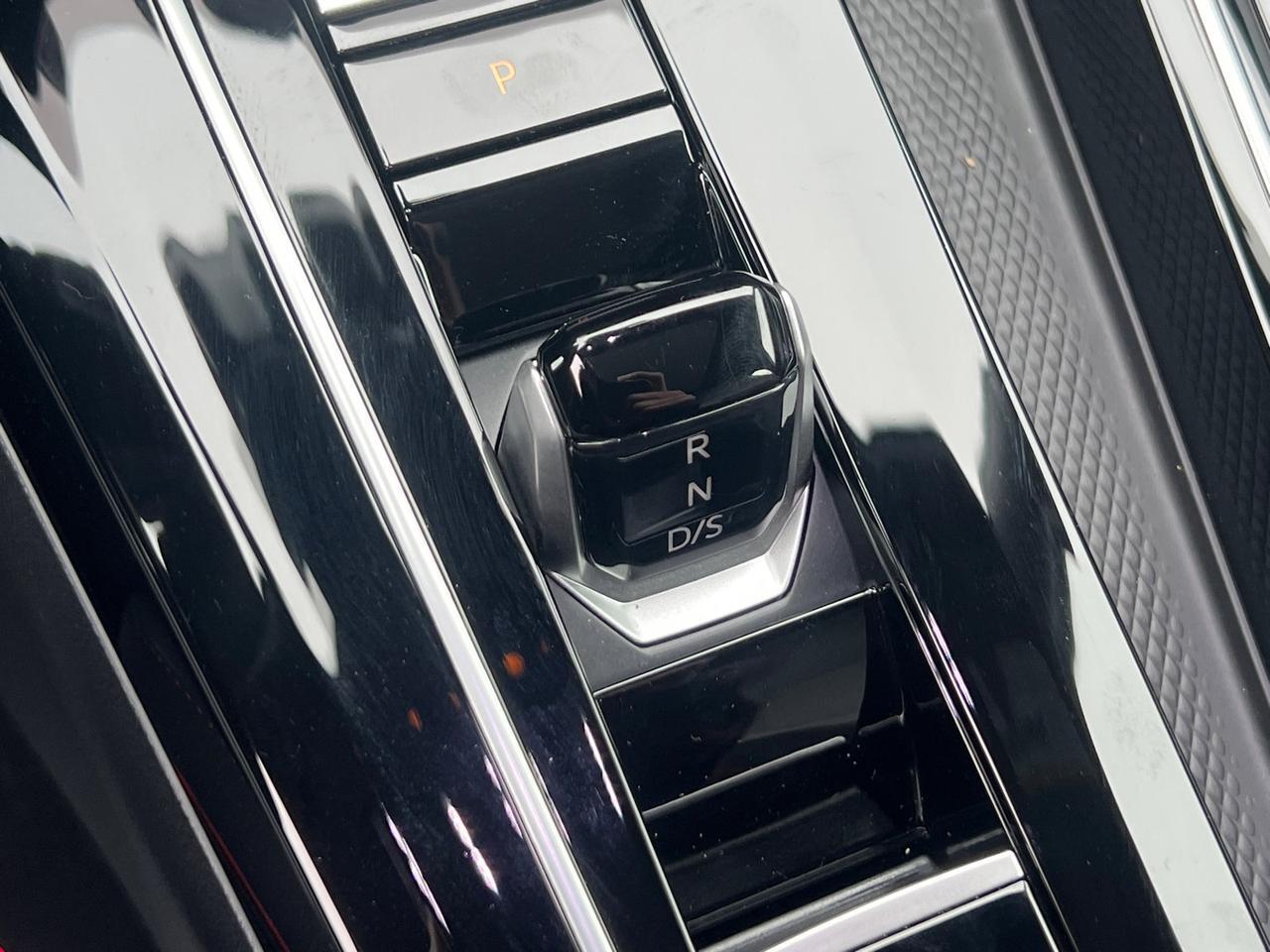 2025 Volkswagen Golf GTI 2.0T SE Hagerstown MD