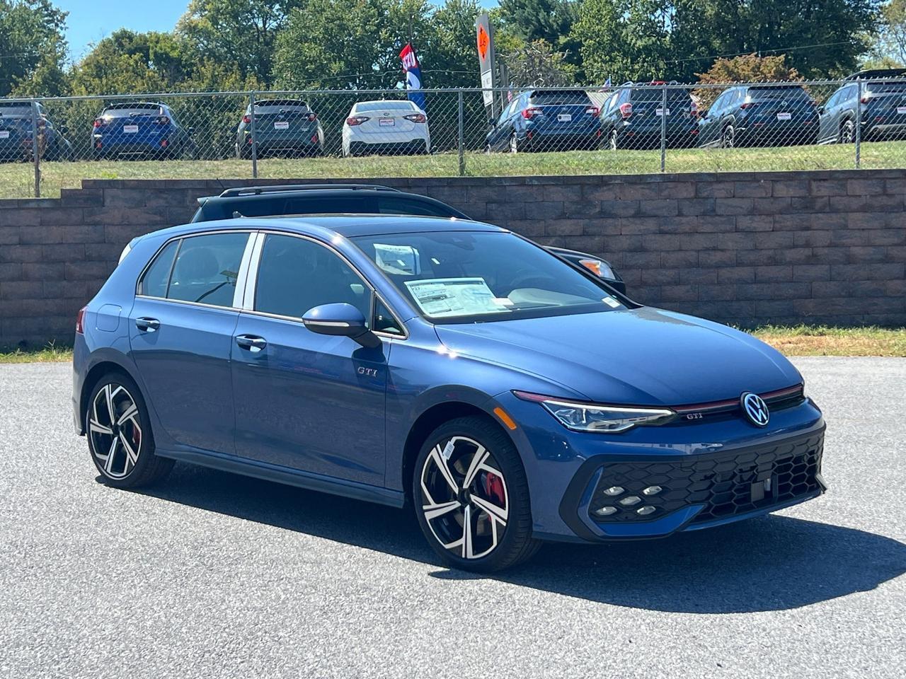 2025 Volkswagen Golf GTI 2.0T SE