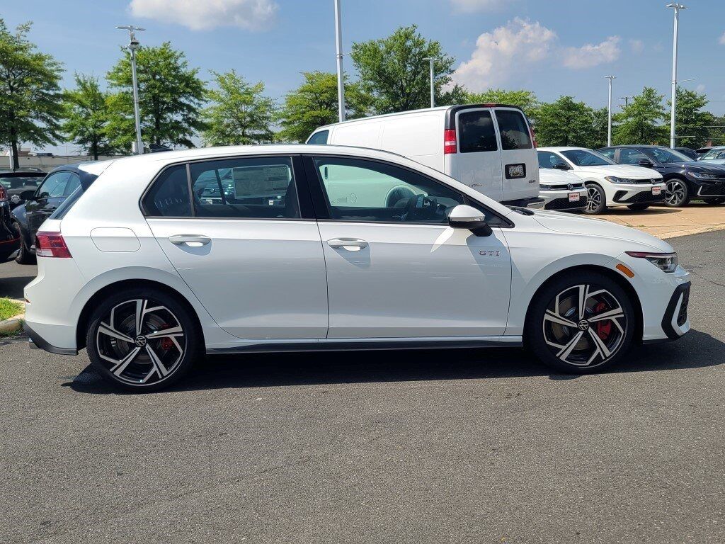2025 Volkswagen Golf GTI 2.0T SE Springfield VA
