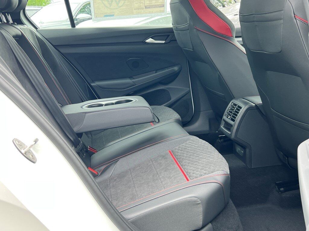 2025 Volkswagen Golf GTI 2.0T SE Springfield VA