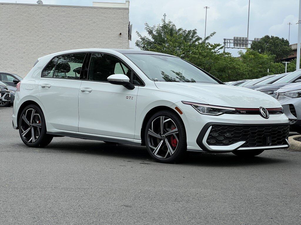 2025 Volkswagen Golf GTI 2.0T SE Springfield VA