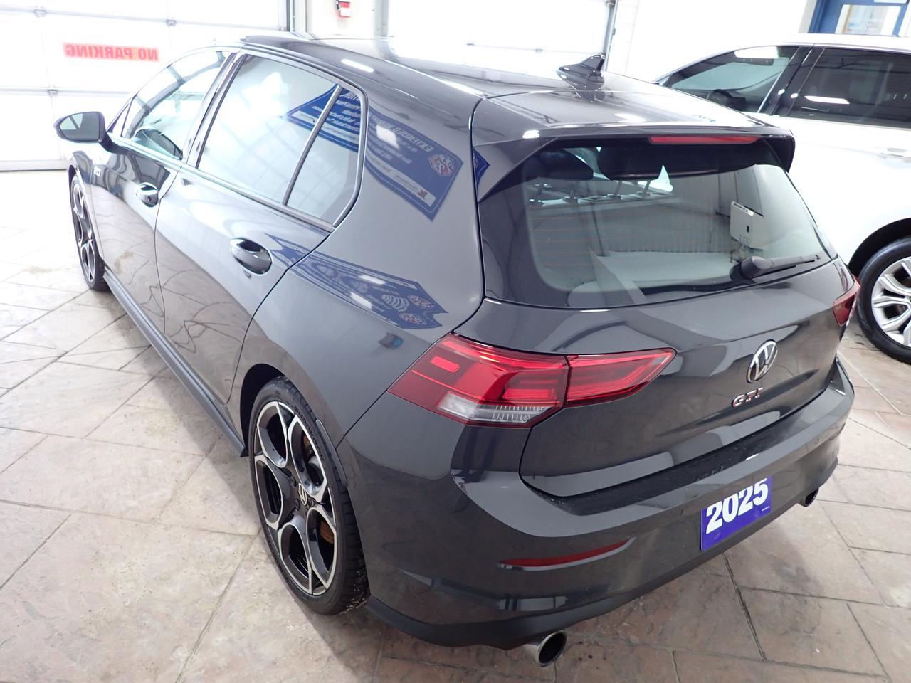 2025 Volkswagen Golf GTI Autobahn 4DR LEATHER NAVI SUNROOF Listowel ON