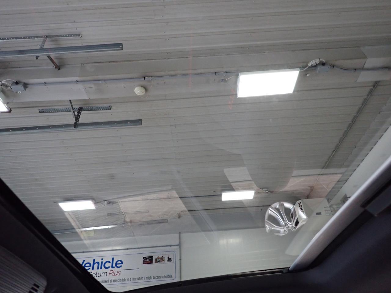 2025 Volkswagen Golf GTI Autobahn 4DR LEATHER NAVI SUNROOF Listowel ON