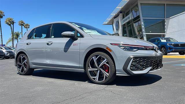 2025 Volkswagen Golf GTI SE Corona CA