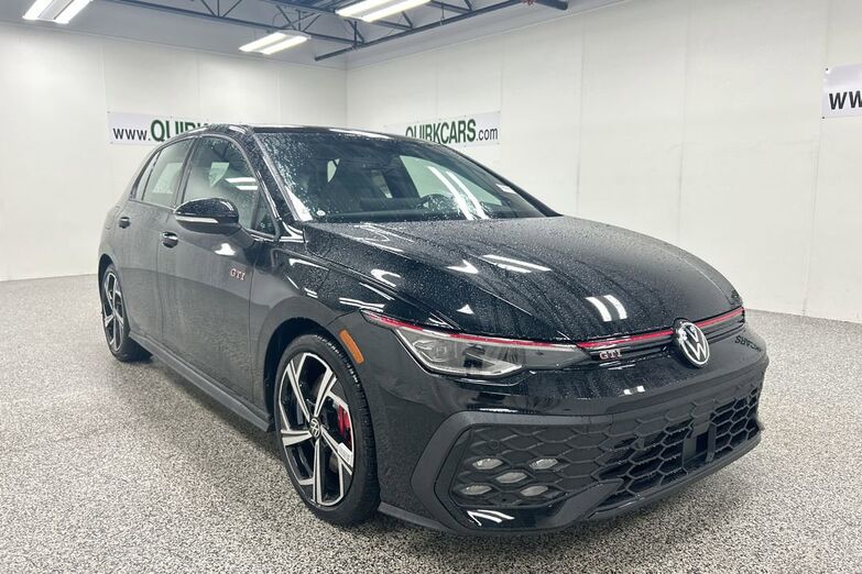 2025 Volkswagen Golf GTI SE Oshkosh WI