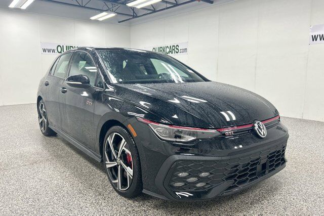 2025 Volkswagen Golf GTI SE Oshkosh WI