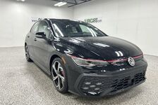 2025 Volkswagen Golf GTI SE