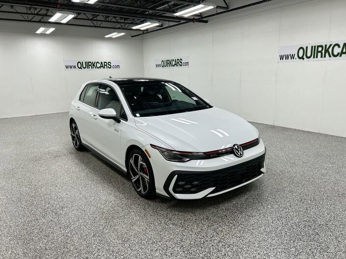 2025 Volkswagen Golf GTI SE Oshkosh WI