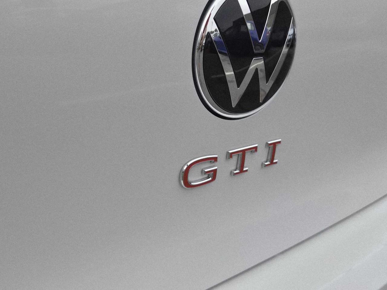2025 Volkswagen Golf GTI SE Medford MA