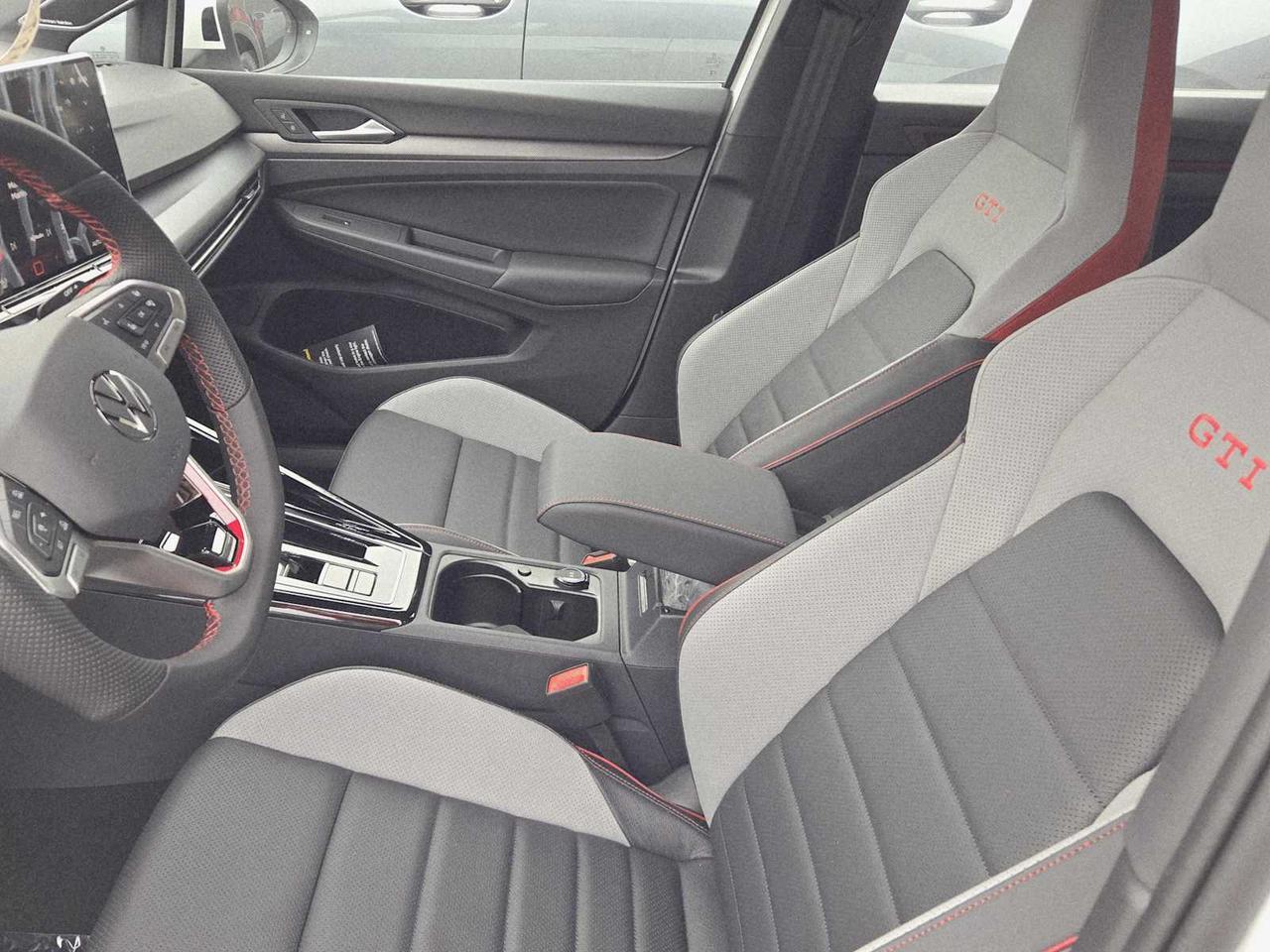 2025 Volkswagen Golf GTI SE Medford MA