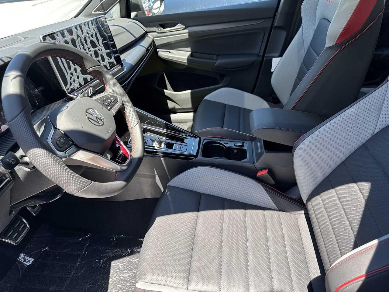 2025 Volkswagen Golf GTI SE Medford MA