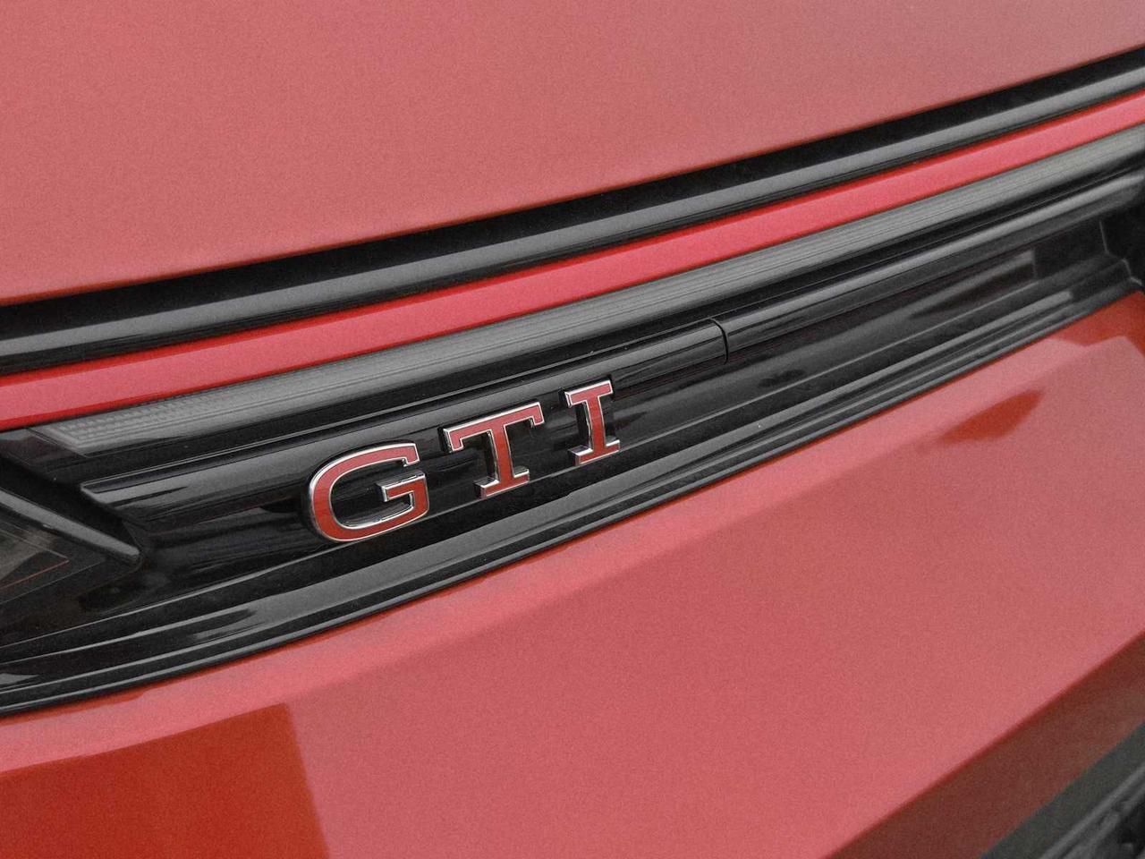 2025 Volkswagen Golf GTI SE Medford MA
