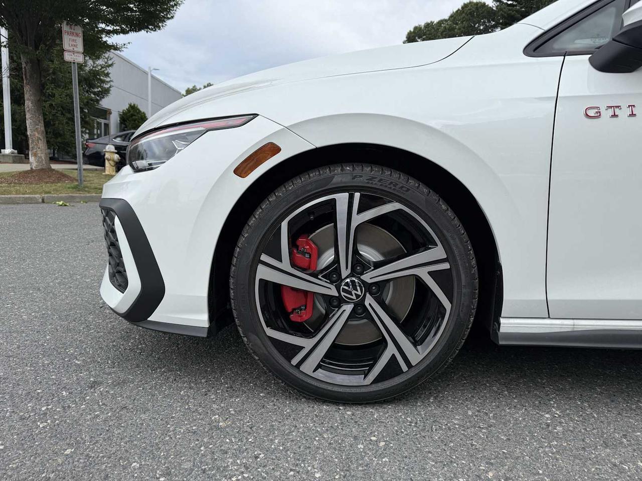 2025 Volkswagen Golf GTI SE Westborough MA