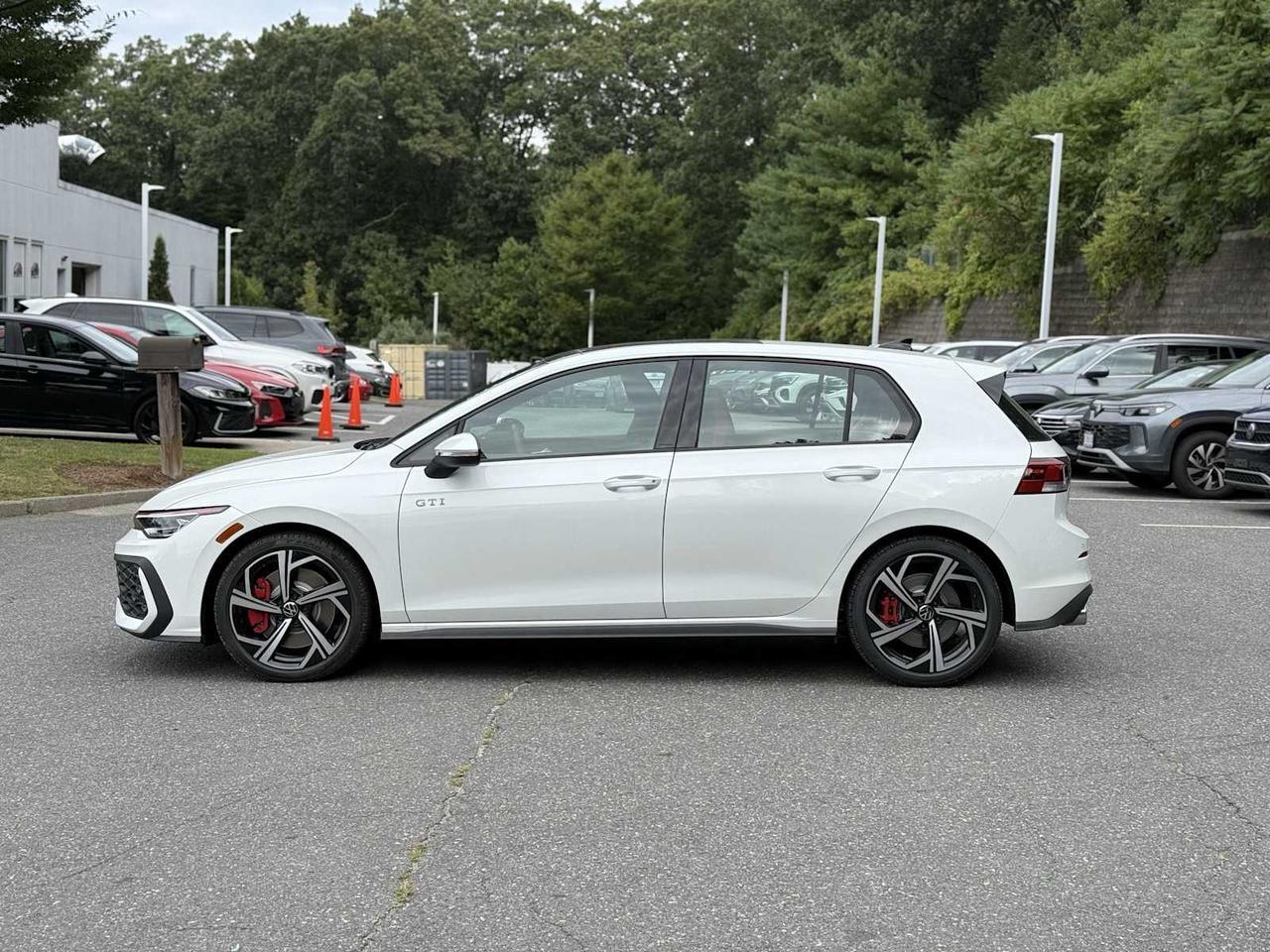 2025 Volkswagen Golf GTI SE Westborough MA