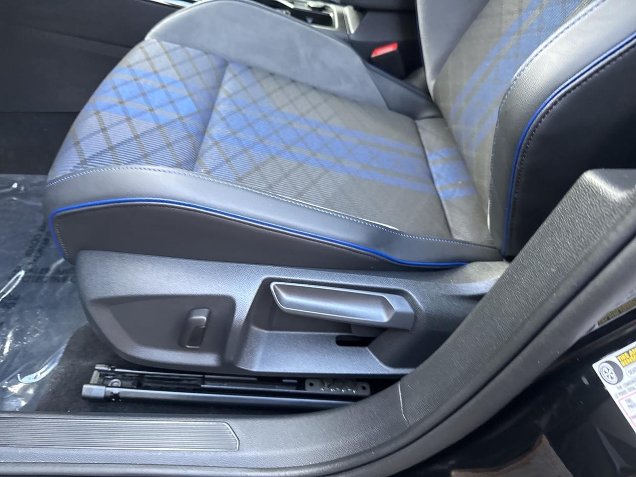 2025 Volkswagen Golf R 2.0T Warrenton VA