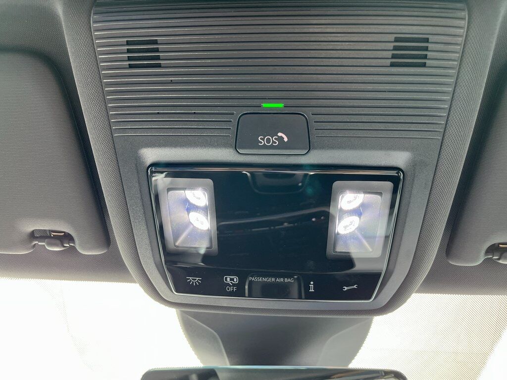 2025 Volkswagen ID.4 Pro Green Bay WI