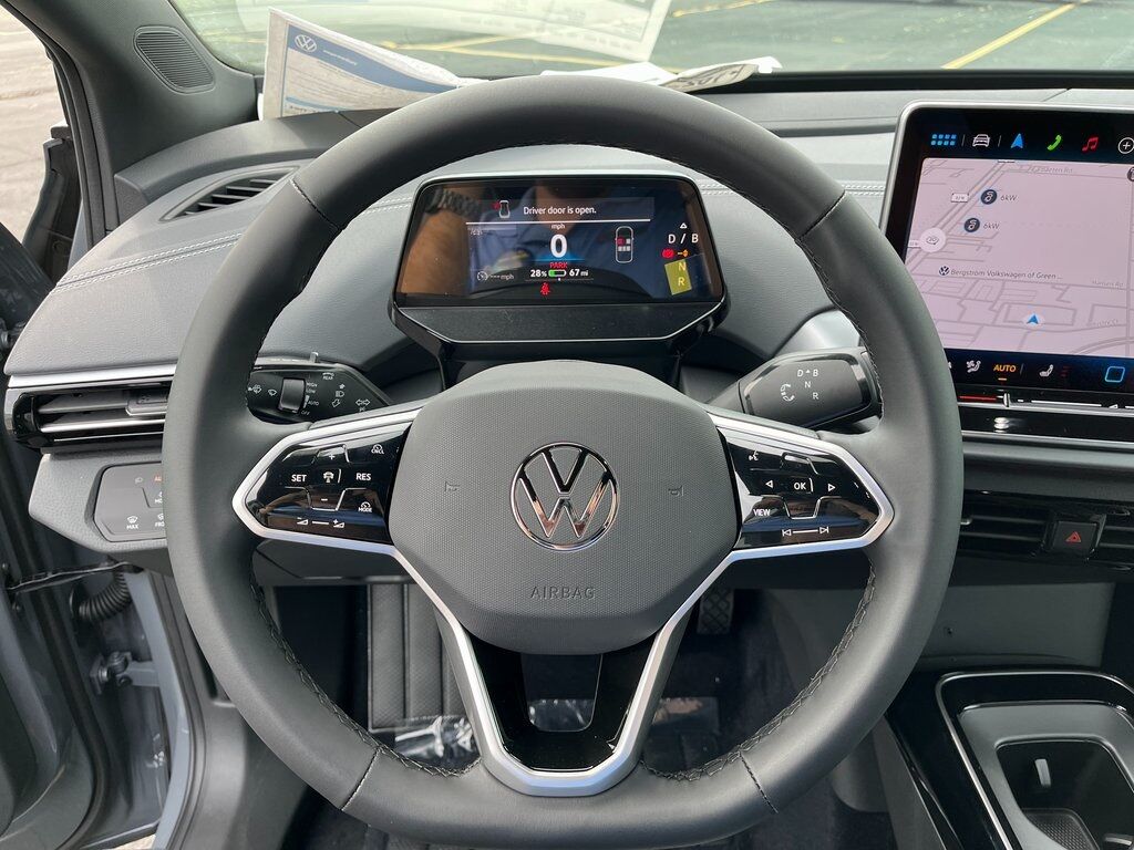 2025 Volkswagen ID.4 Pro Green Bay WI