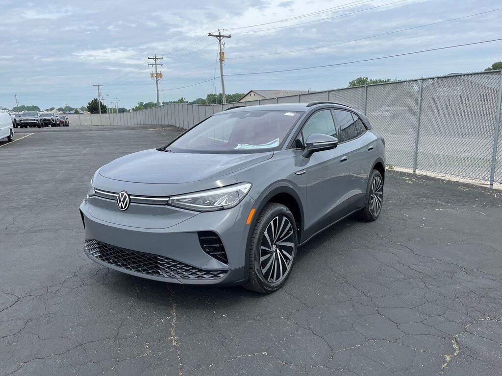 2025 Volkswagen ID.4 Pro Green Bay WI
