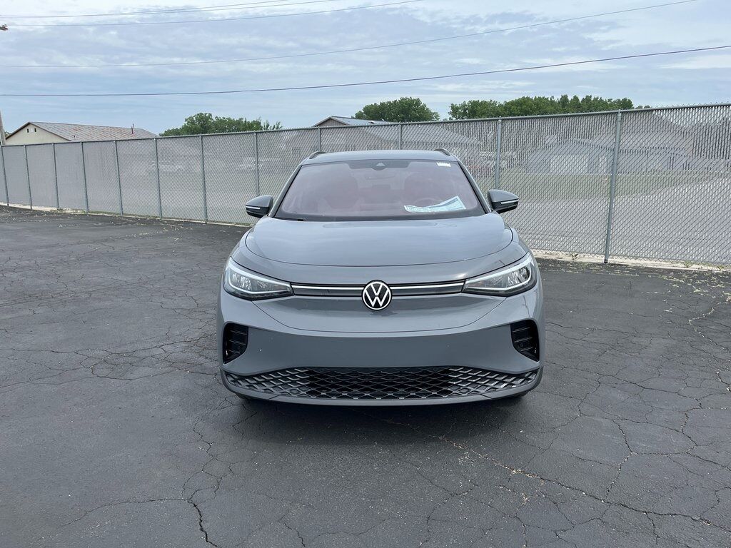 2025 Volkswagen ID.4 Pro Green Bay WI