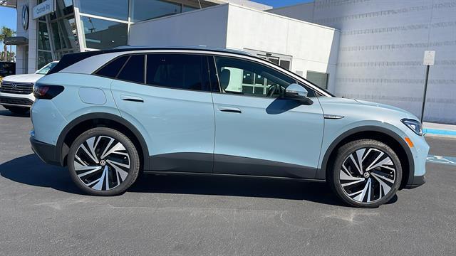 2025 Volkswagen ID.4 Pro S Plus Corona CA
