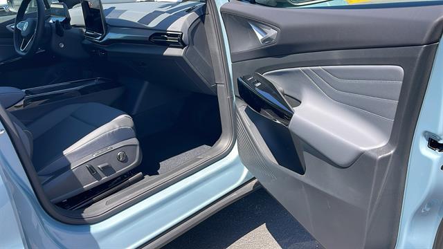 2025 Volkswagen ID.4 Pro S Plus Corona CA