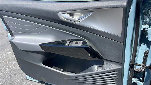 2025 Volkswagen ID.4 Pro S Plus Corona CA