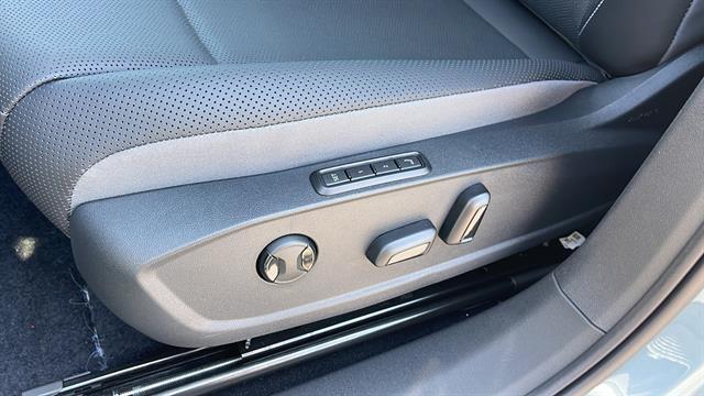 2025 Volkswagen ID.4 Pro S Plus Corona CA