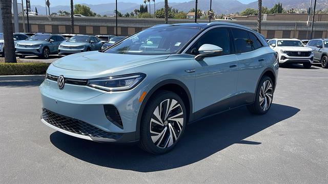 2025 Volkswagen ID.4 Pro S Plus Corona CA