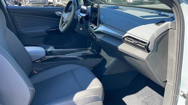 2025 Volkswagen ID.4 Pro S Plus Corona CA