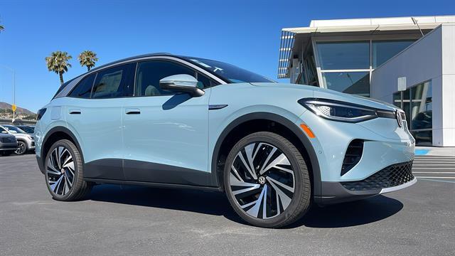 2025 Volkswagen ID.4 Pro S Plus Corona CA