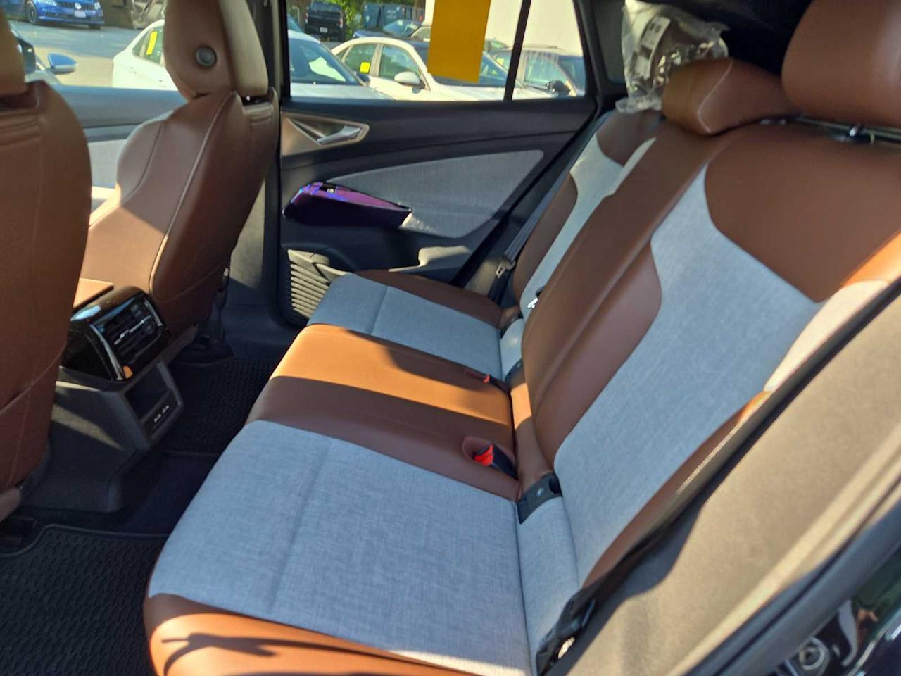 2025 Volkswagen ID.4 Pro Wellesley MA