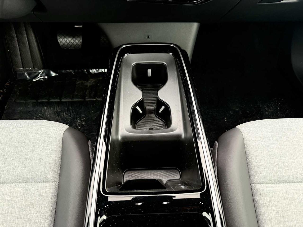 2025 Volkswagen ID.4 Pro Westborough MA