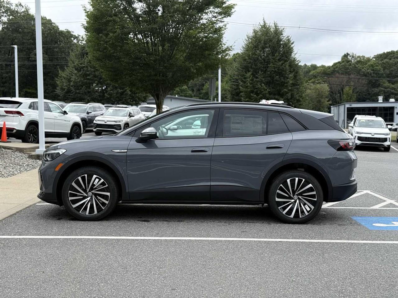 2025 Volkswagen ID.4 Pro Westborough MA